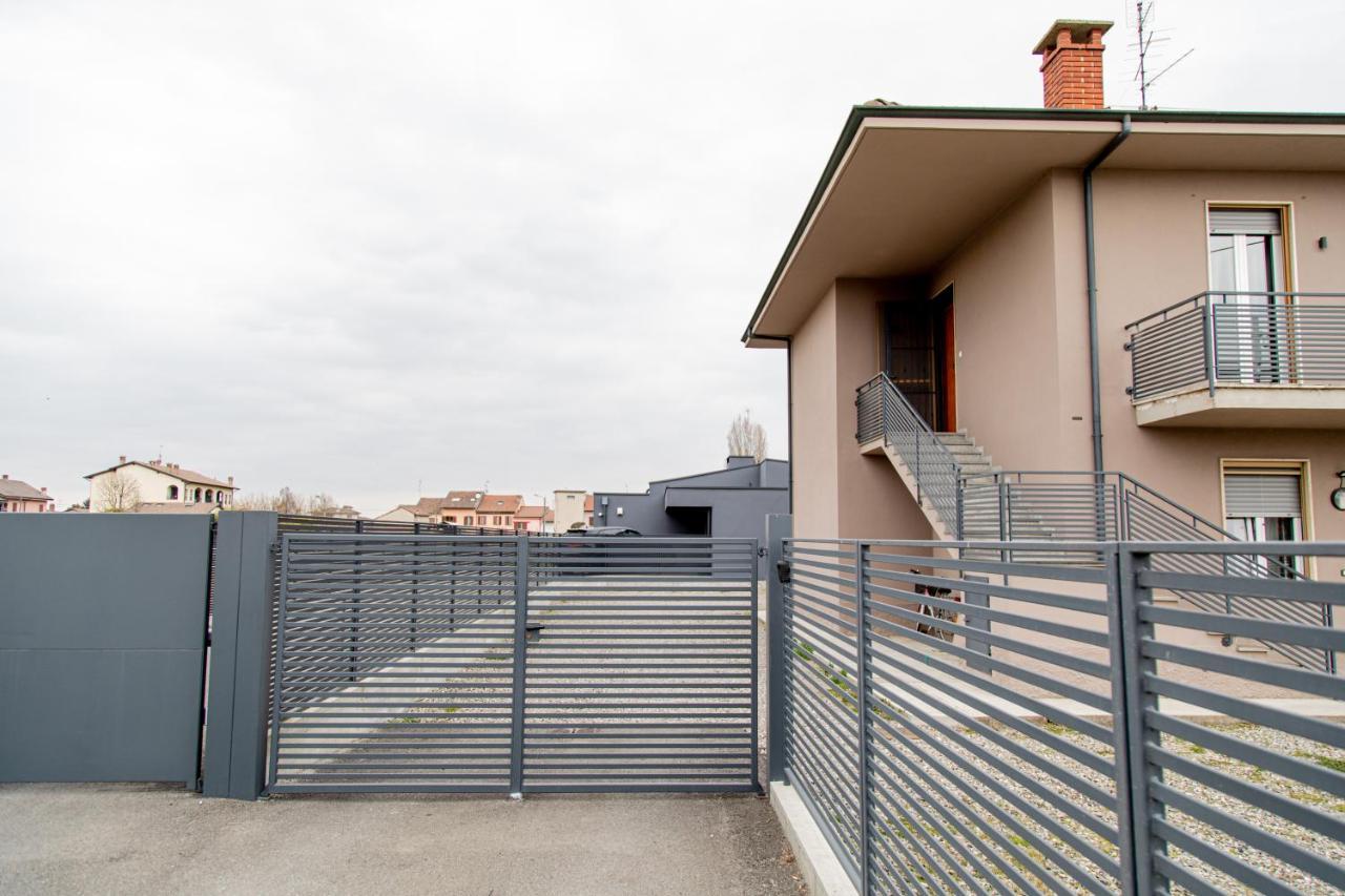 Tre Re - Spazioso Appartamento Con Parcheggio Cava Manara Luaran gambar